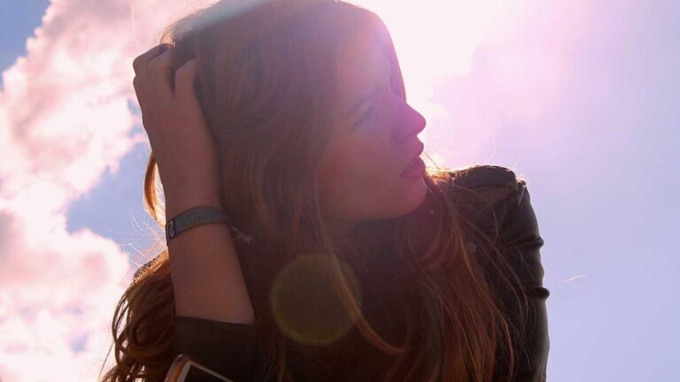 What Is Displayed On 11Xplay Online Home Page?